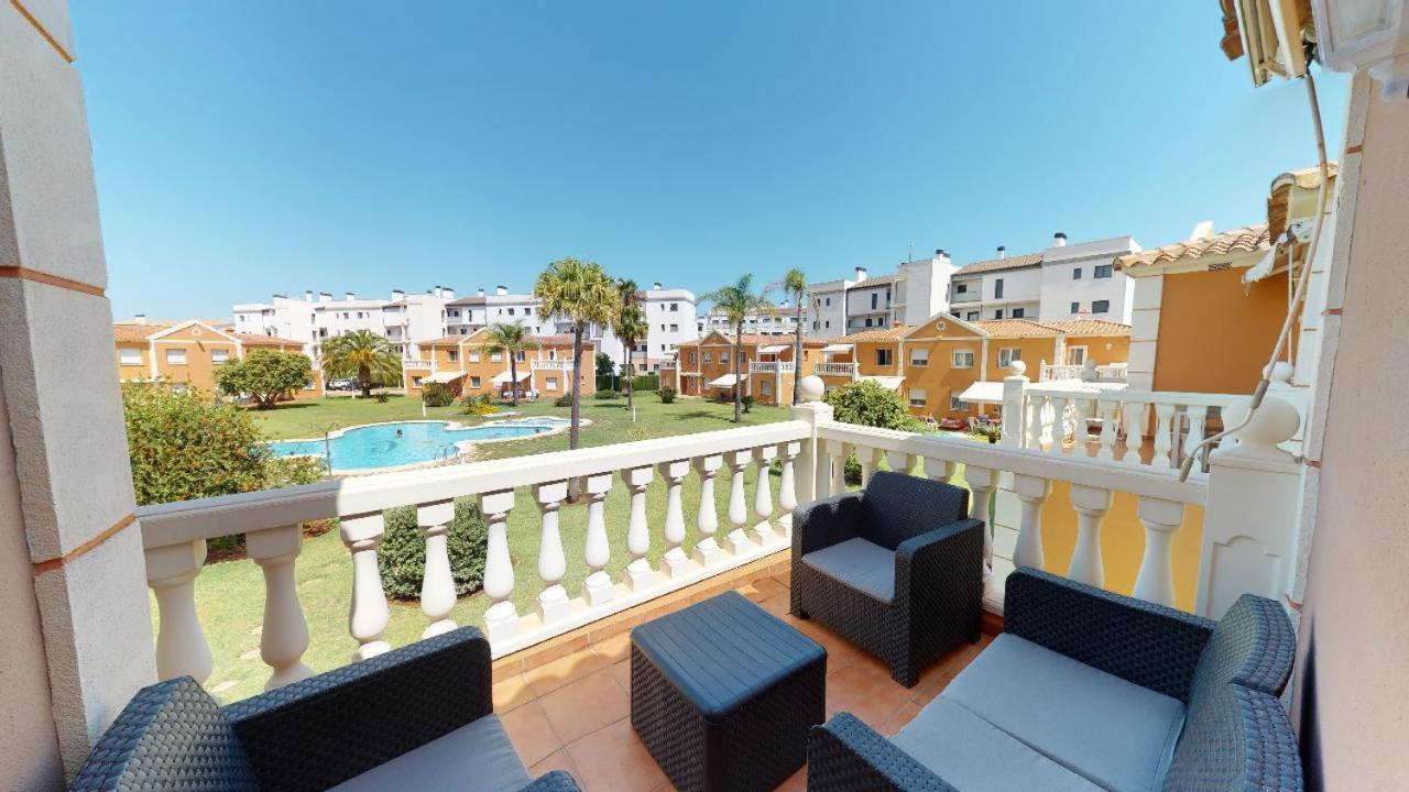 Apartamentos Y Villas Oliva Nova Golf Resort Luaran gambar