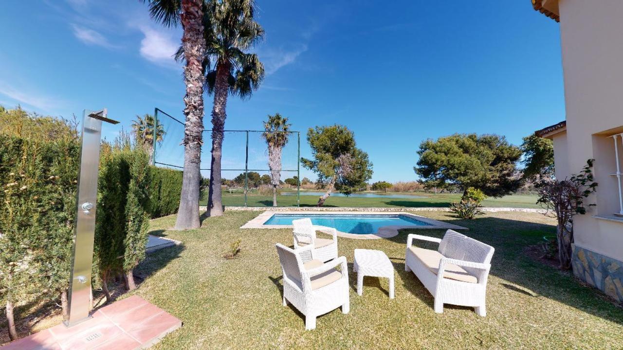 Apartamentos Y Villas Oliva Nova Golf Resort Luaran gambar