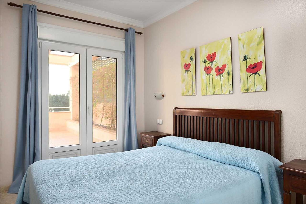 Apartamentos Y Villas Oliva Nova Golf Resort Luaran gambar