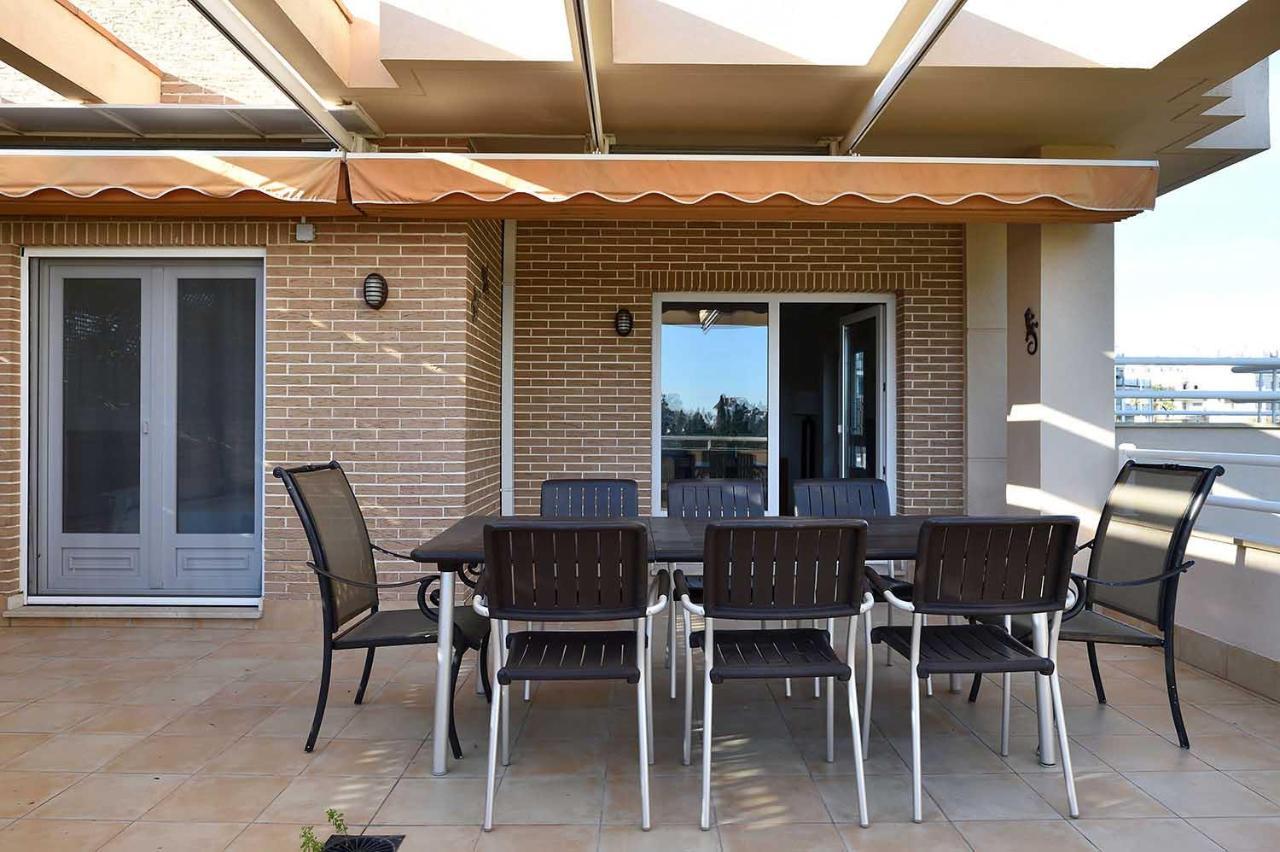 Apartamentos Y Villas Oliva Nova Golf Resort Luaran gambar