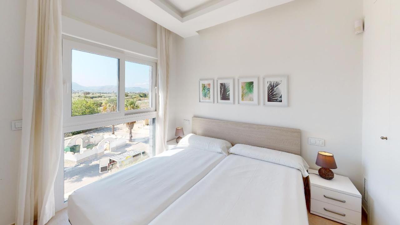 Apartamentos Y Villas Oliva Nova Golf Resort Luaran gambar
