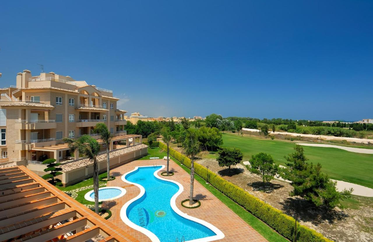 Apartamentos Y Villas Oliva Nova Golf Resort Luaran gambar