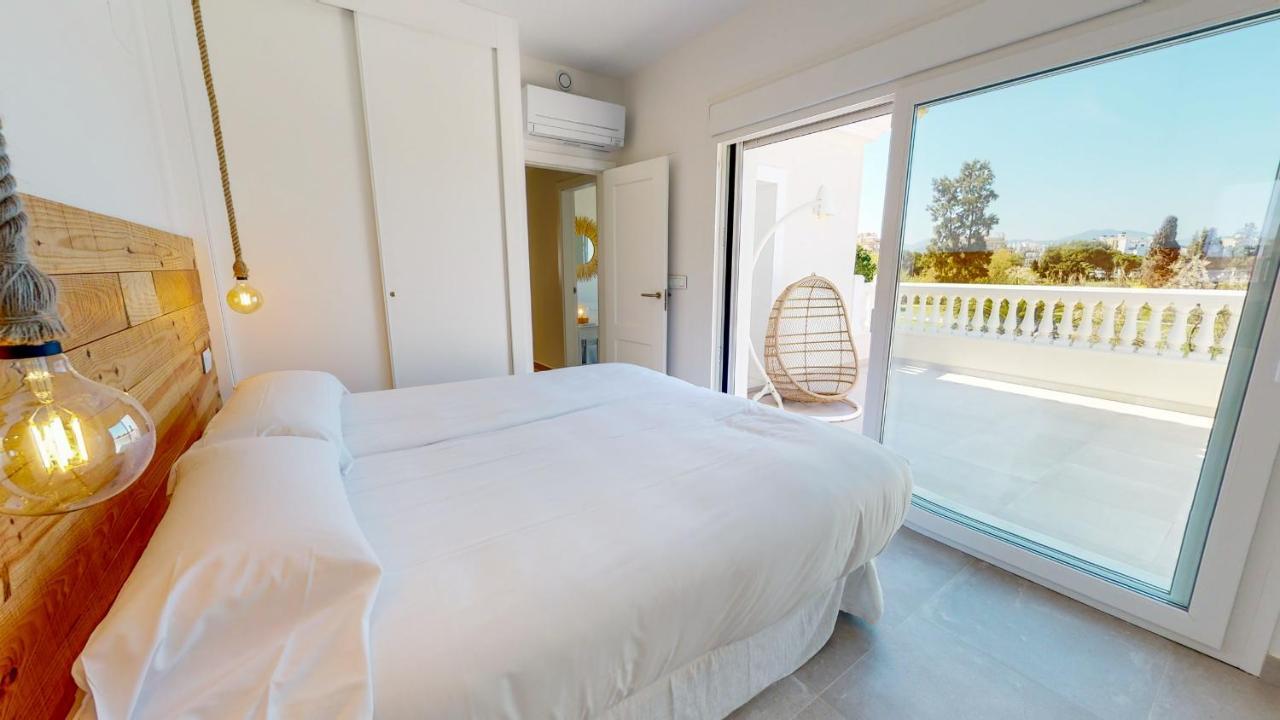 Apartamentos Y Villas Oliva Nova Golf Resort Luaran gambar