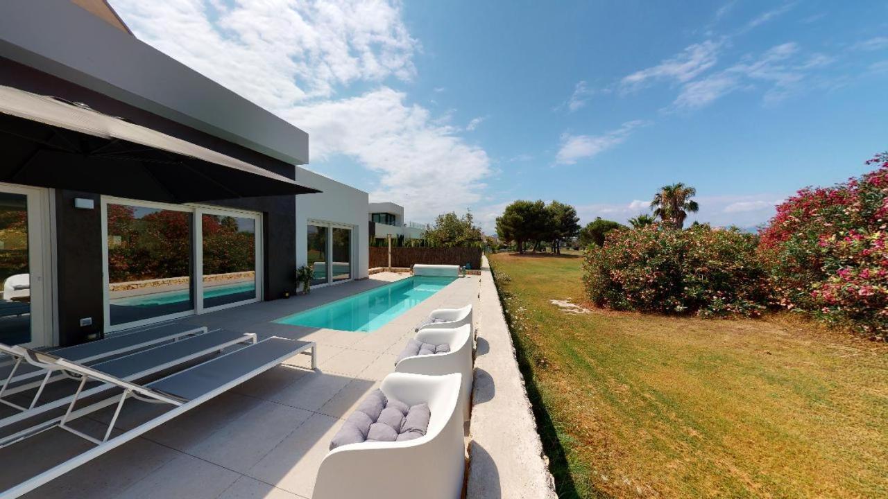 Apartamentos Y Villas Oliva Nova Golf Resort Luaran gambar